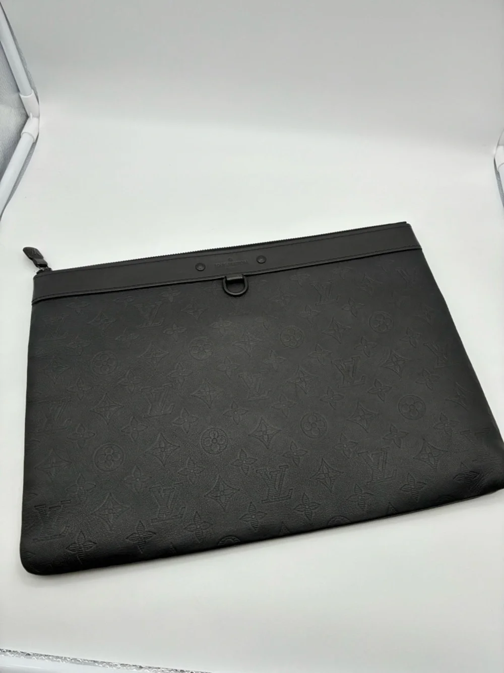 Louis Vuitton Black Monogram Discovery Laptop Pouch pochette w/ COA & dust bag